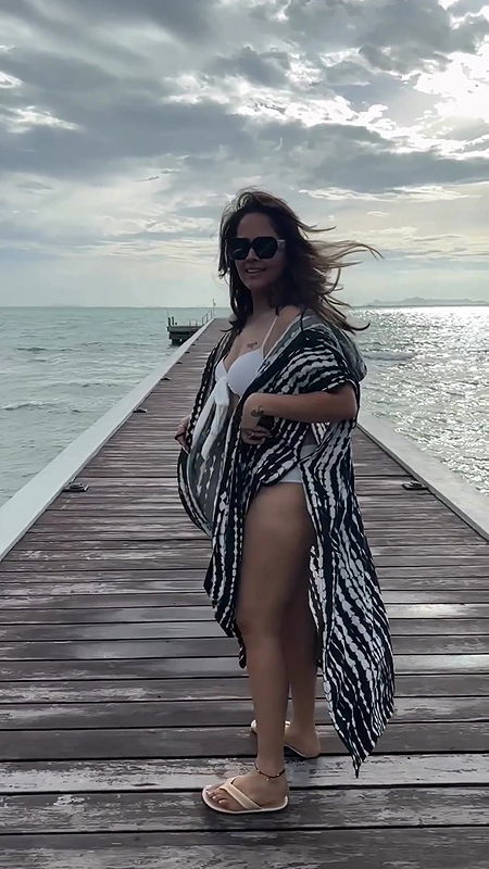 Milf Anasuya Hottest Ever ASSSS,Boobs & Thighs Exposing in White BIKINI -Don’t MISS