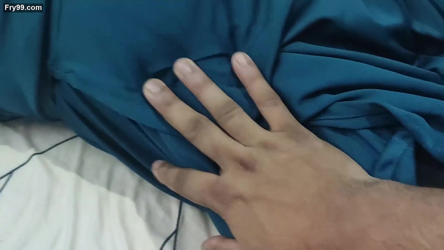 Vaishnavi – Hot Thigh Romance With Navel In Modern Dress