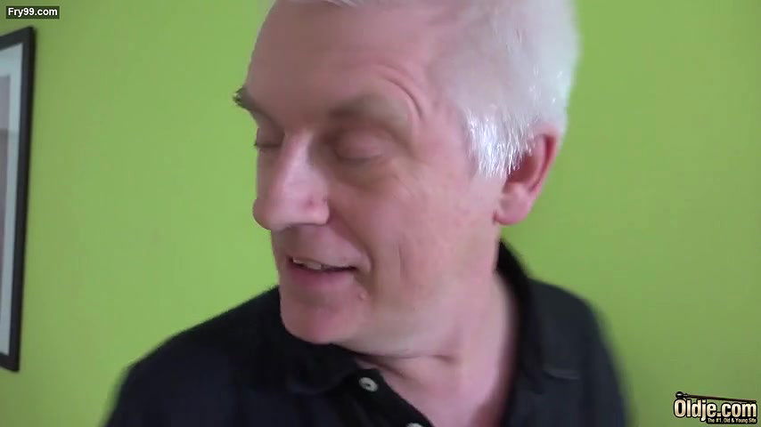 Cute girl fuck with old