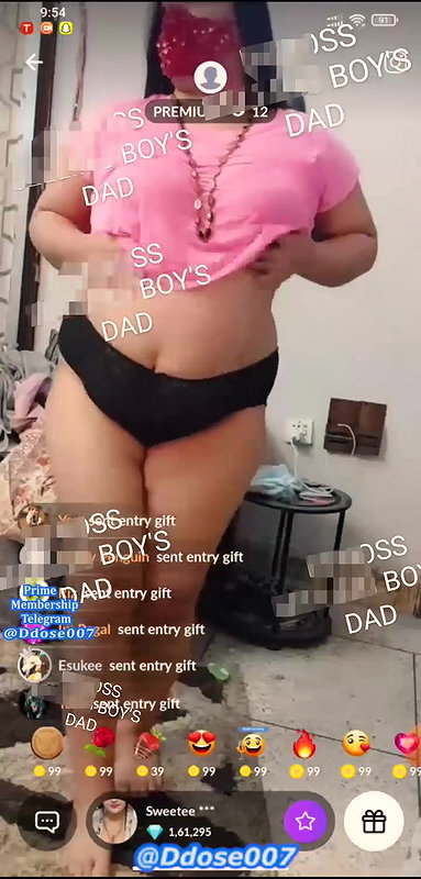 Famous Insta Influencer Sweetee First Time Couple Show