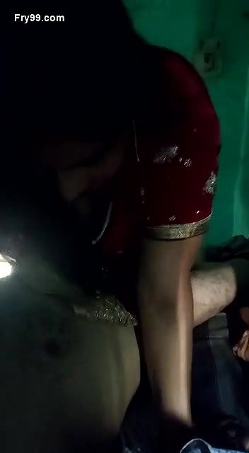 Desi Bhabhi Blowjob and Ridding Dick