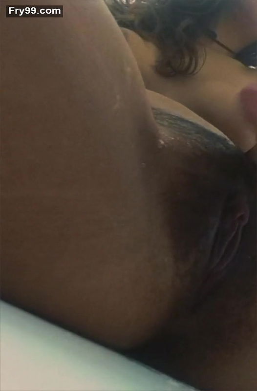 slim yet sexy 2clips SKINNY YET SEXY HORNY GF 2 CLIPS  Marged