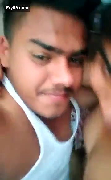 HORNY COUPLE CUTE GF HAVING FUN