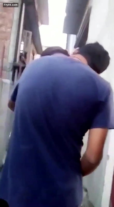 Desi Boyfriend Kiss Her Lover in top of Building