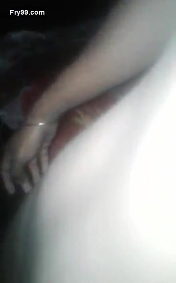 HORNY DESI VILLAGE GF FILMS HERSELF NUDE