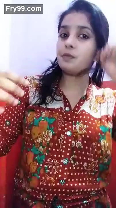 Indian gf exposing nude for bf