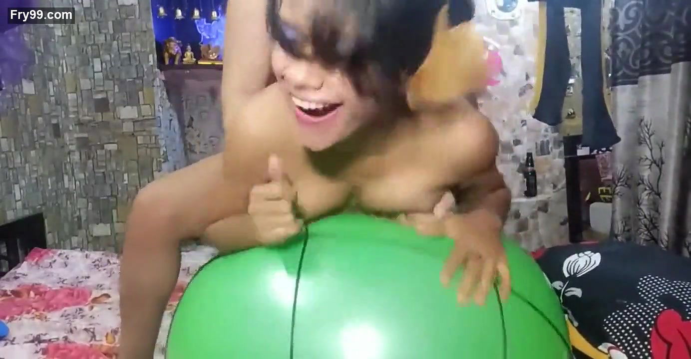 bhojpuriupdates Bhojpuri Couple Romance