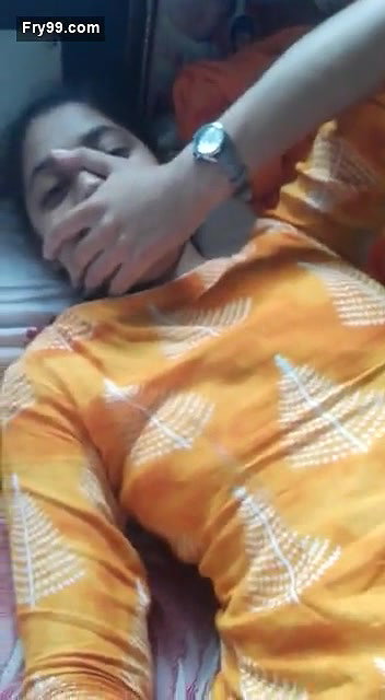 Cute panjabi couple leaked mms scandal
