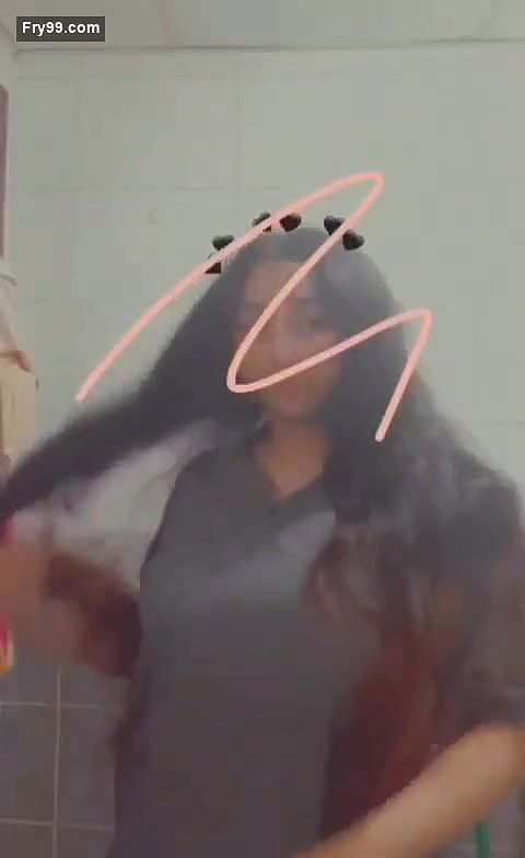 Paki Girl showing Her Bigboobs