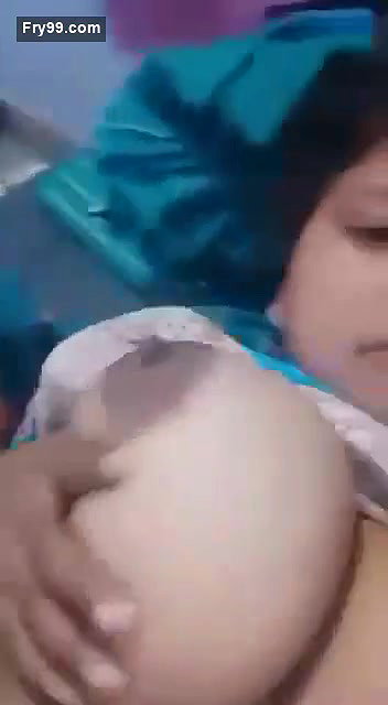 Big Feagure Aunty cant Control feel Honrny with Belan