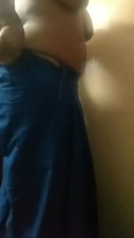 Tamil Bhabhi Saree Strip Tease