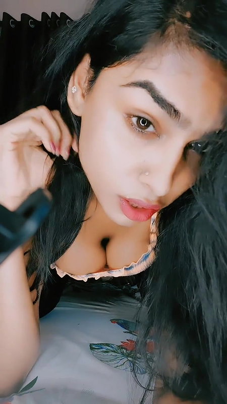 Avantika looking hot – 2 vids