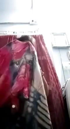 Beautiful Bhabhi Make video for hubby