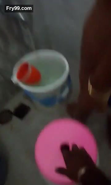 Bhabhi Filmed Naked In Bathroom – Movies