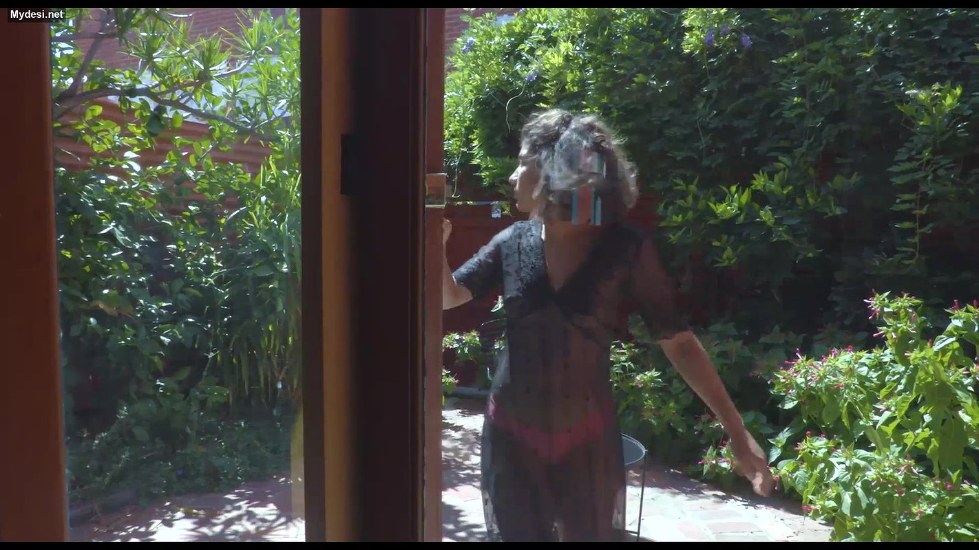 British indian girl rubi morning masturbation