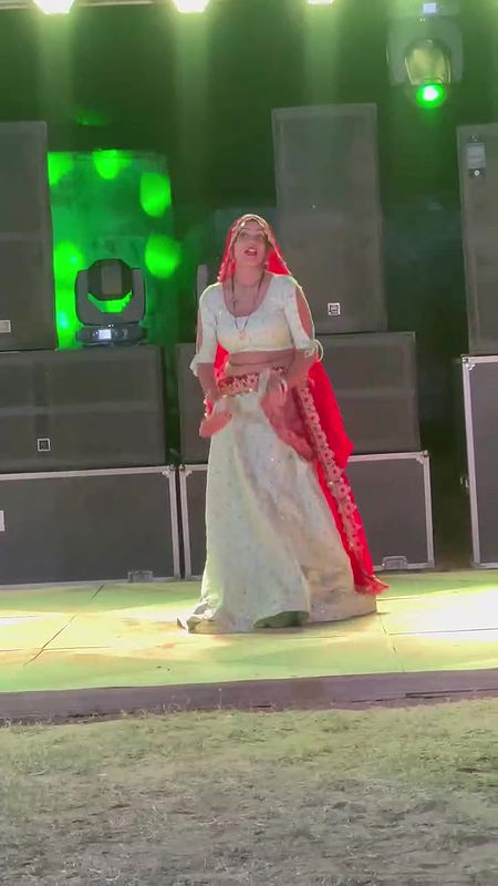 Meenu prajapati  video collection – 1