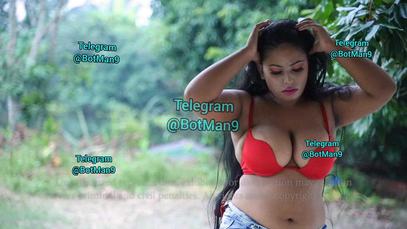 Sreetama Red Bra Uncut
