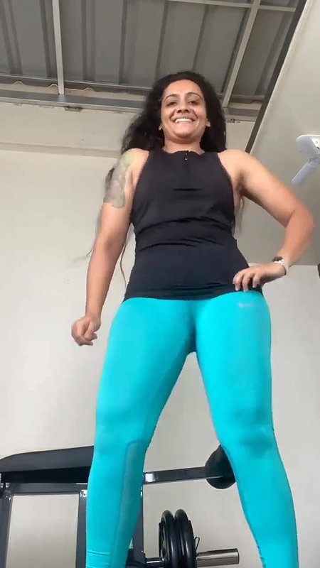 Divorced hot maami Meera vasudevan swollen pussy armpit thighs ass show