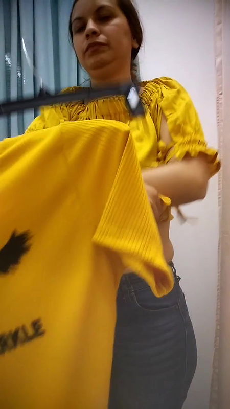 Sexy babe Milky Boobs exposed in black bra in trial room