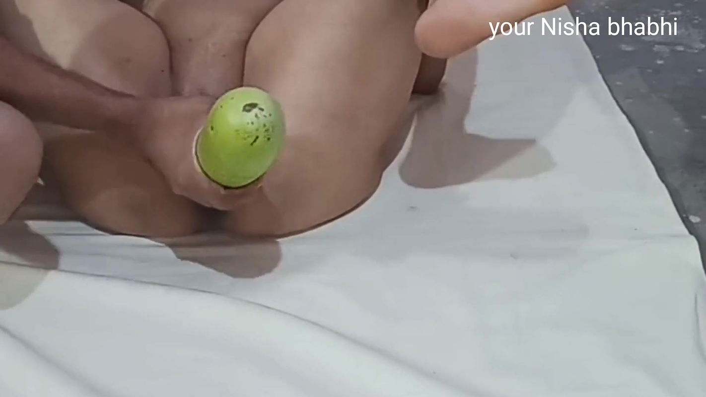 Chut me land se bhi mota ghuswai