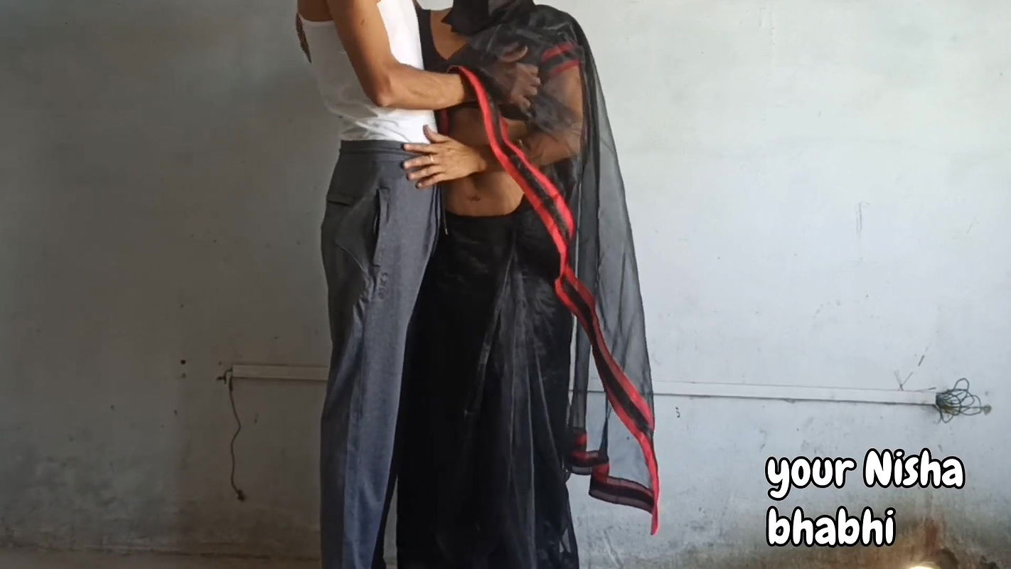 Picked up sister-in-law’s saree and got fucked.