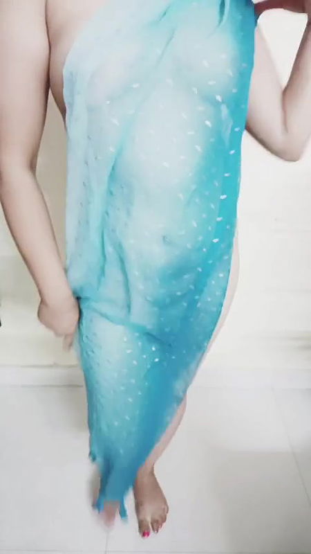 dimplia first time nude