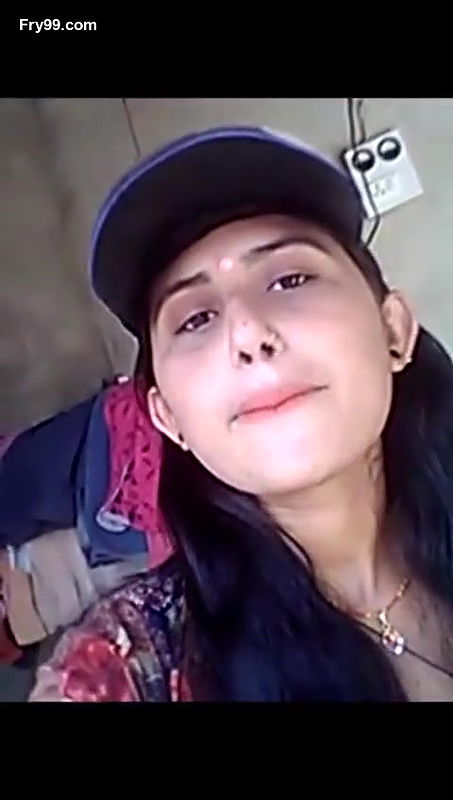 Desi vbillage bhabi show and ride