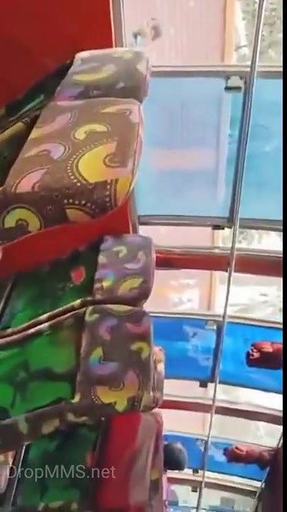 Desi lovers Blowjob while Bus traveling