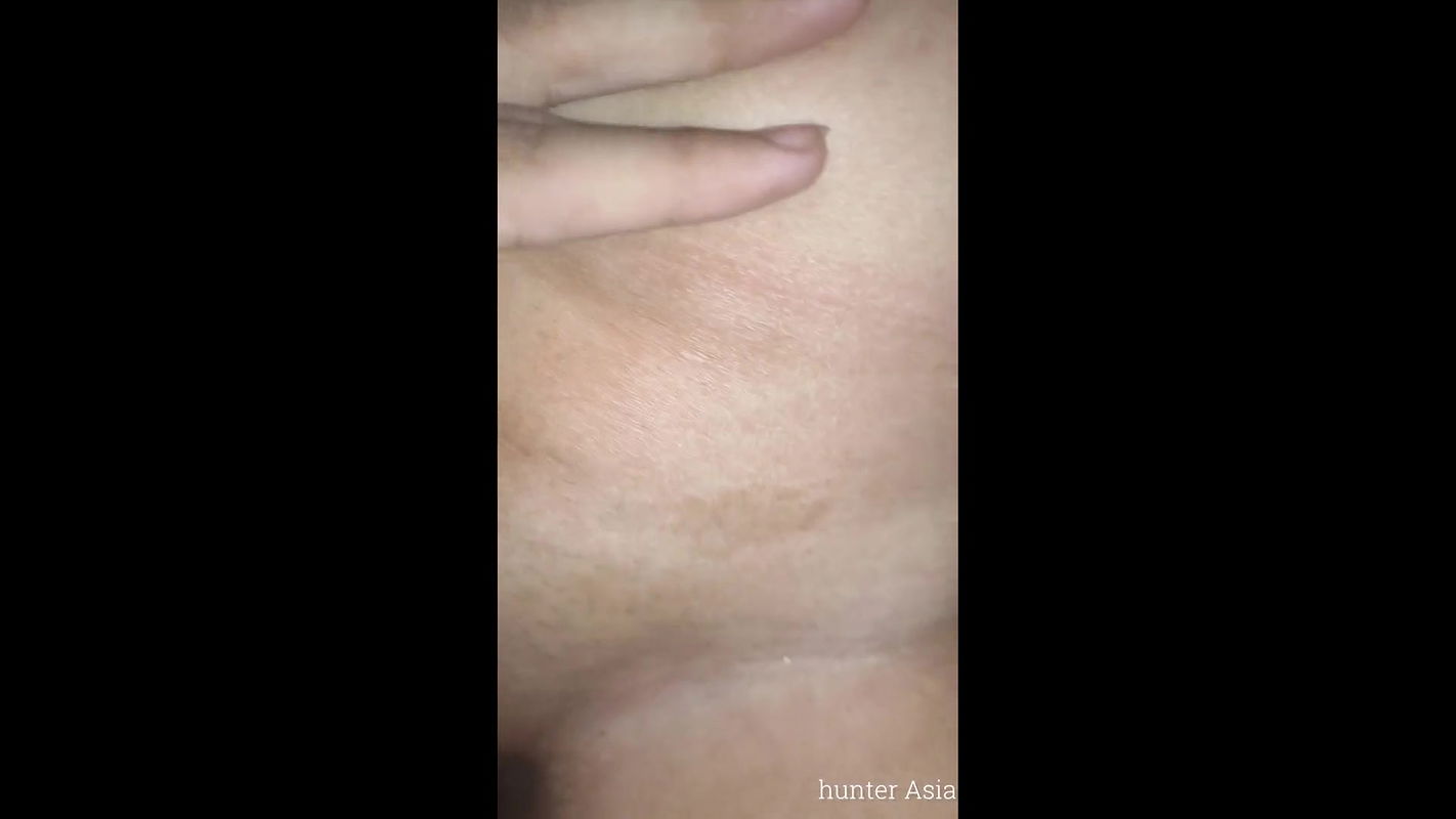 Indian girl gets fucked while parents are home – night sex short clip