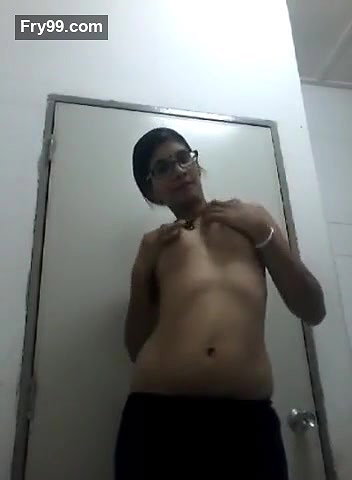 Cutre Indian Girl Nude Selfie – Movies