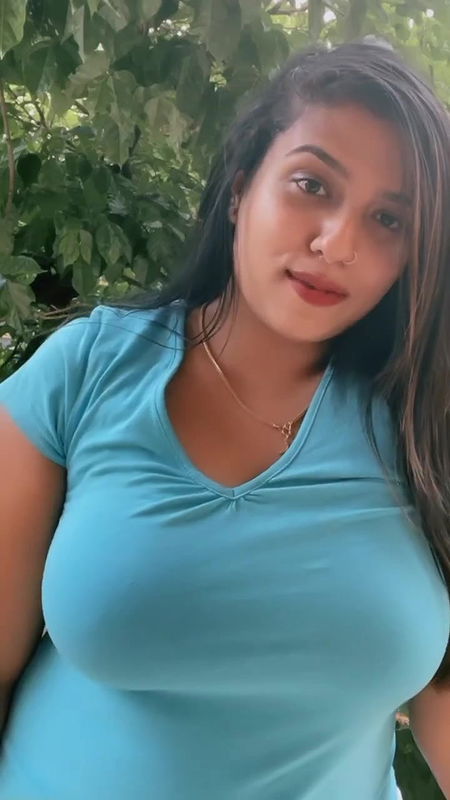 Cute malayali chubby girl huge breasts in blue tshirt