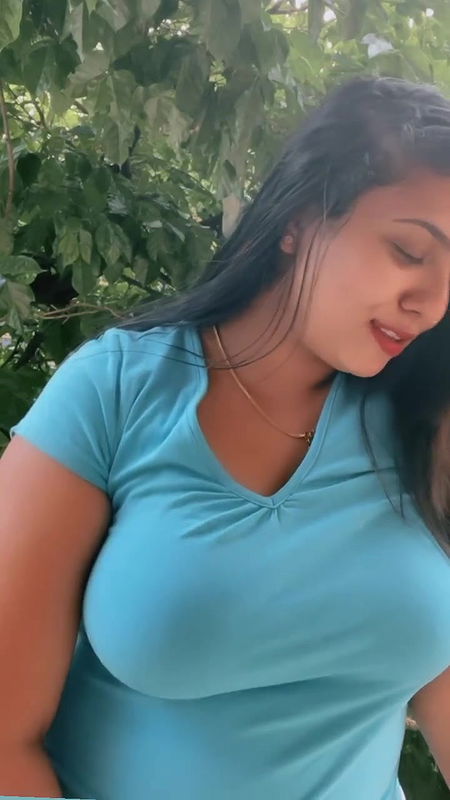 Cute malayali chubby girl huge breasts in blue tshirt