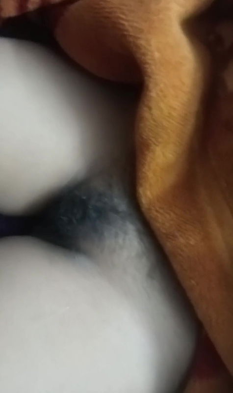 Girlfriend pussy licking
