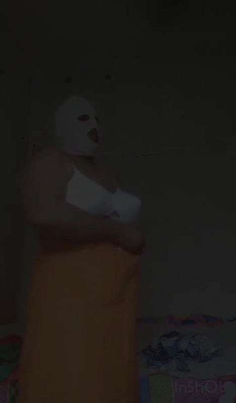 Indian lady bedroom dress change performance