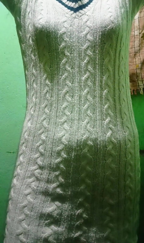 Someone make a video with me comments fast I am living alone subscribe this channel and enjoy with me guys