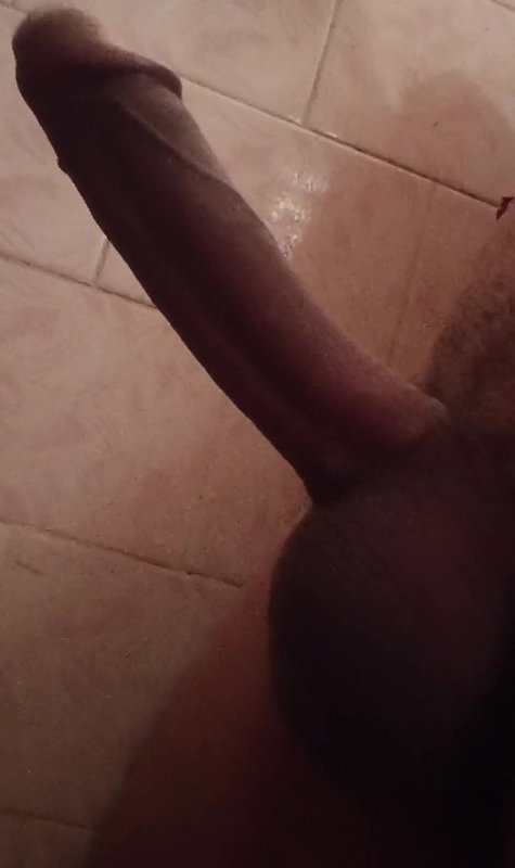 Stepsister loves my dick when it’s straight