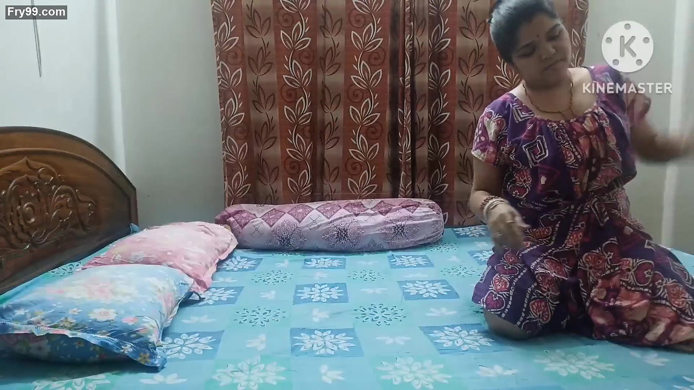 TanimaDailylifestyle -Indian housewife night time bed cleaning_bed arranging vlog