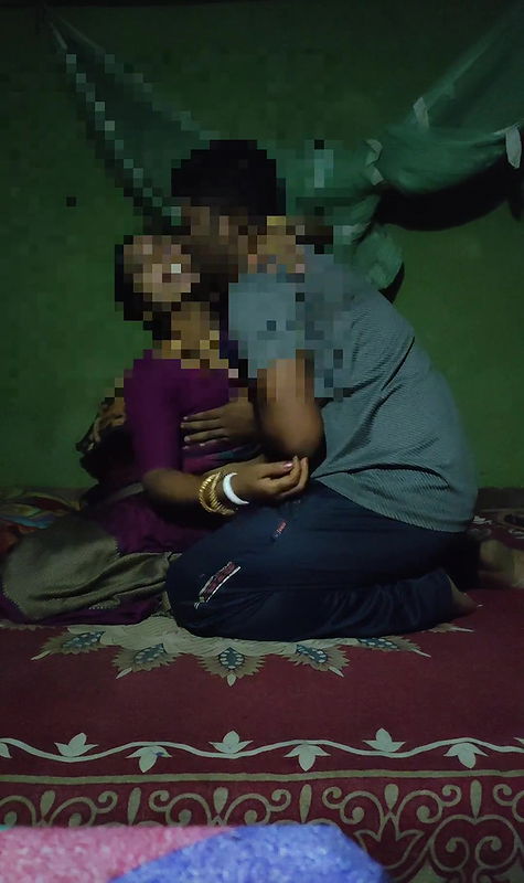 Bangladeshi Newly Married Couple Romantic Sex in The Honeymoon