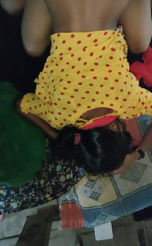 Bangladeshi Sexy Figure Girlfriend Fucked By Boyfriend on the boat