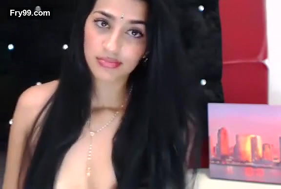 Indian Girl Ashmita Cam Show – Movies