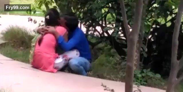 Indian Girl Sucking BF Cock – Movies