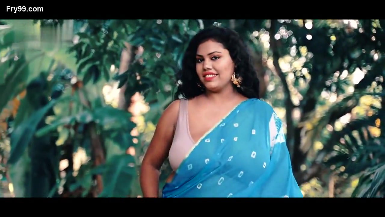 Barsha Banerjee in Blue Saree Flaunting Her Chubby Body