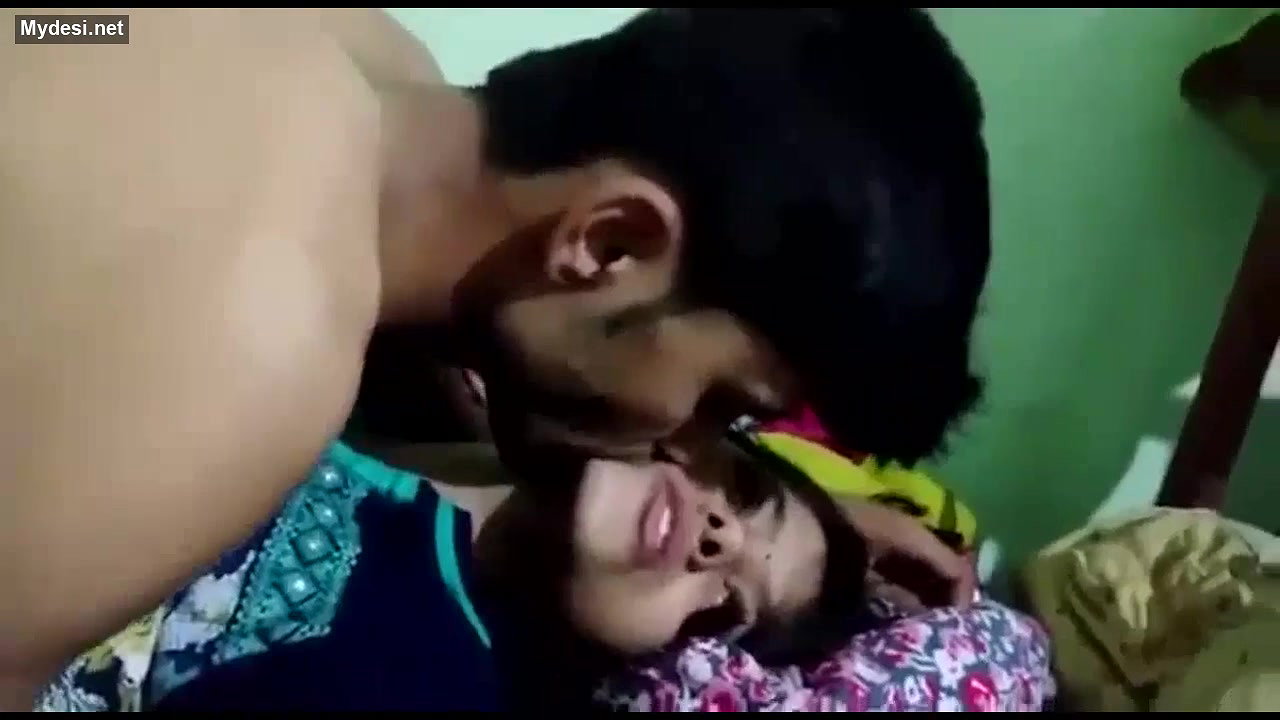 Desi lovers enjoying first time sex oline