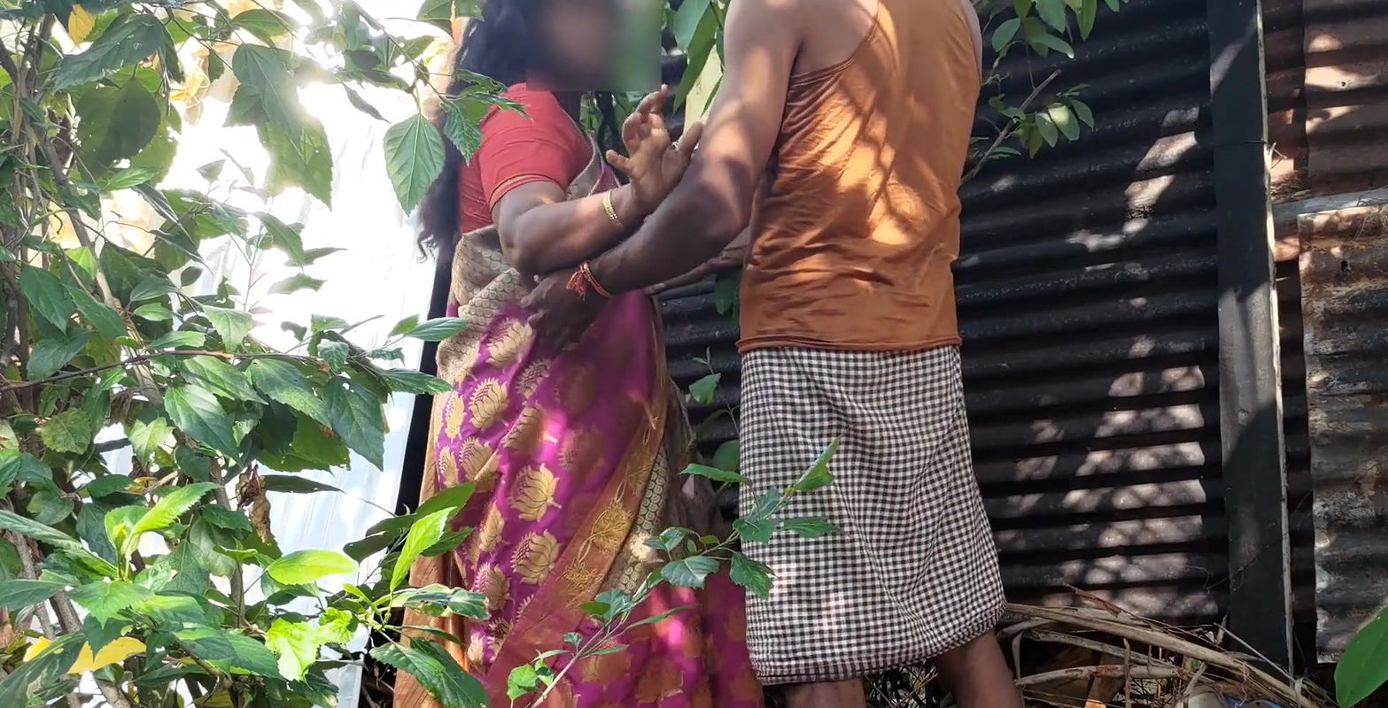 Aunty was looking for something in the garden and I had sex with her