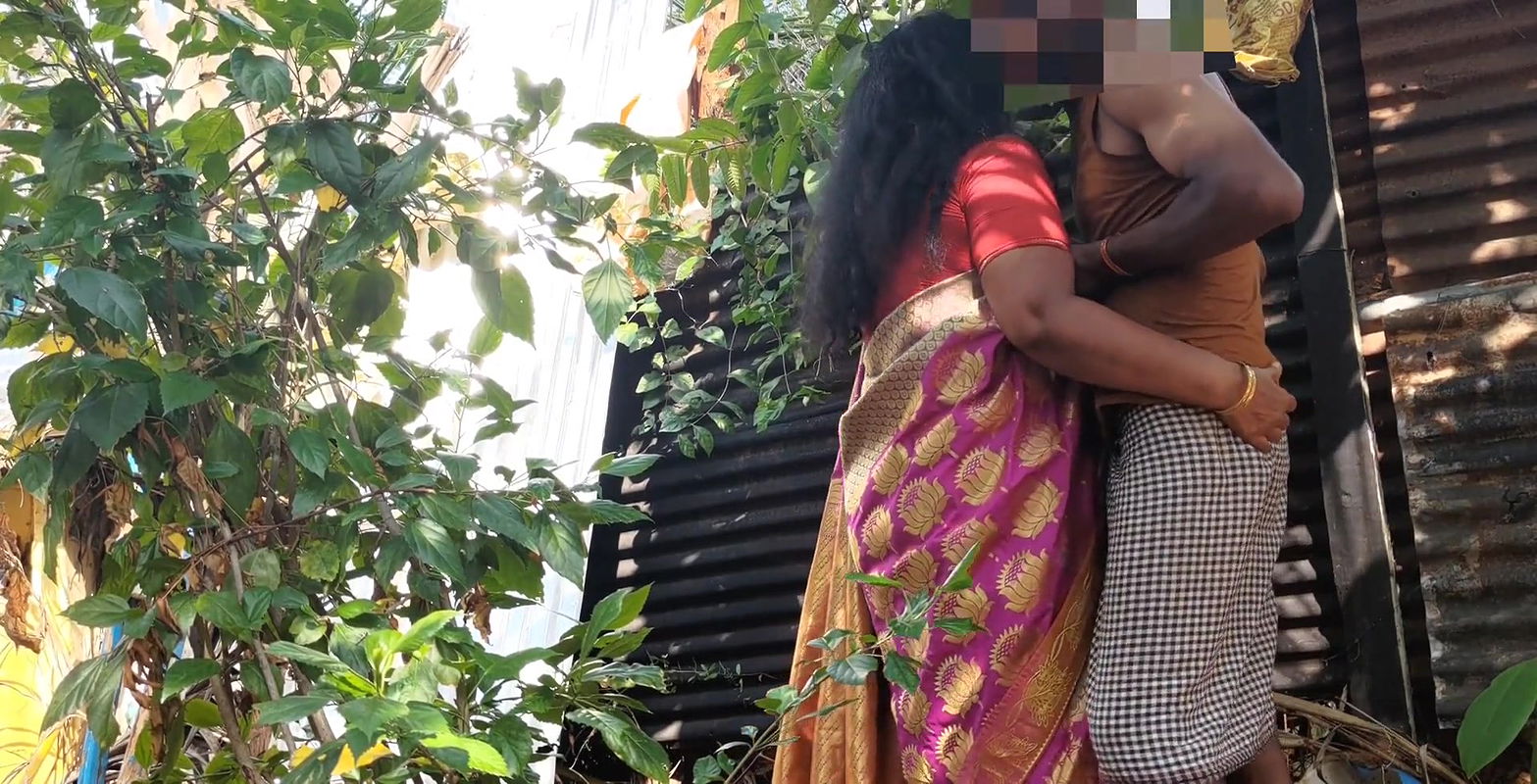 Aunty was looking for something in the garden and I had sex with her