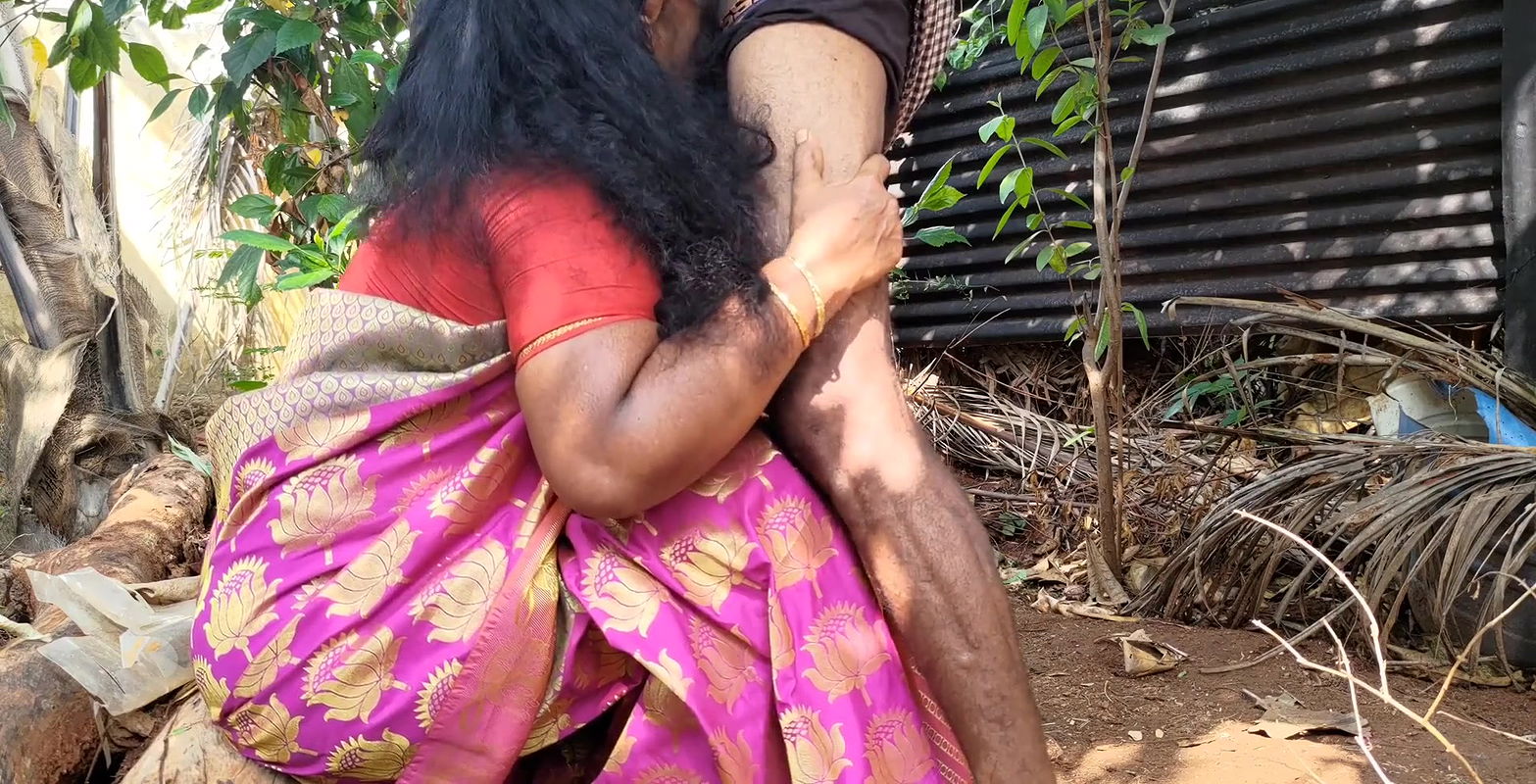 Aunty was looking for something in the garden and I had sex with her