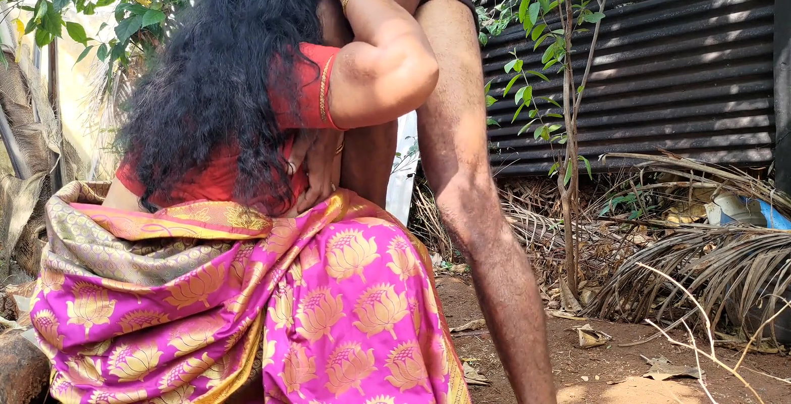 Aunty was looking for something in the garden and I had sex with her