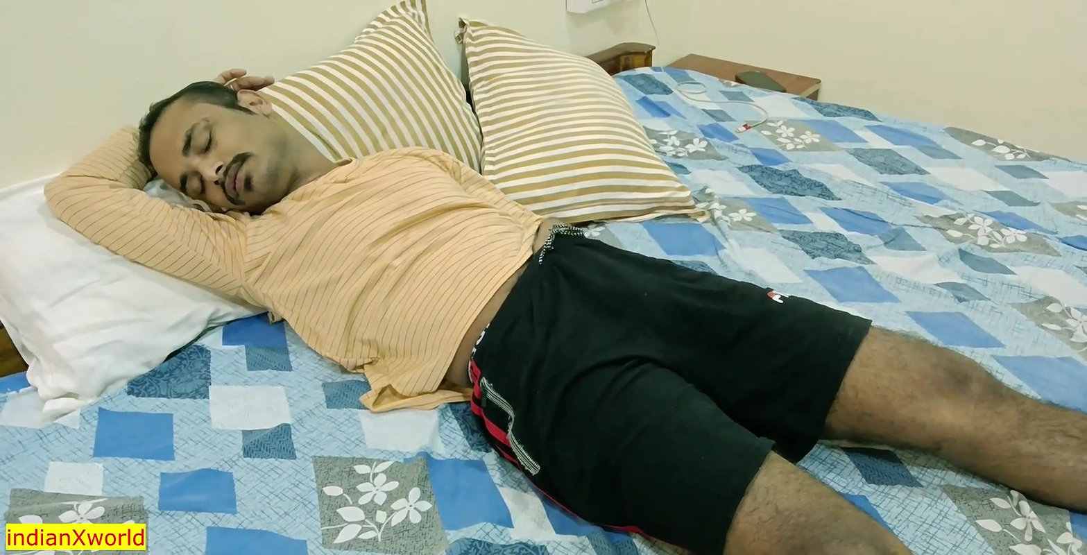 Indian Hot Bhabhi Sex! Hindi Viral Homemade video