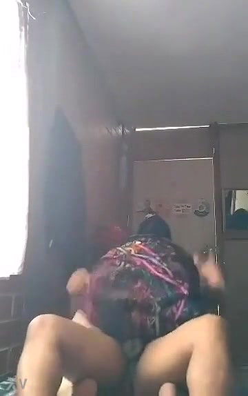 Cogiendo a la Chapina