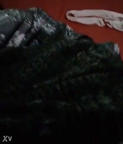 Chapina de corte dando el chiquito